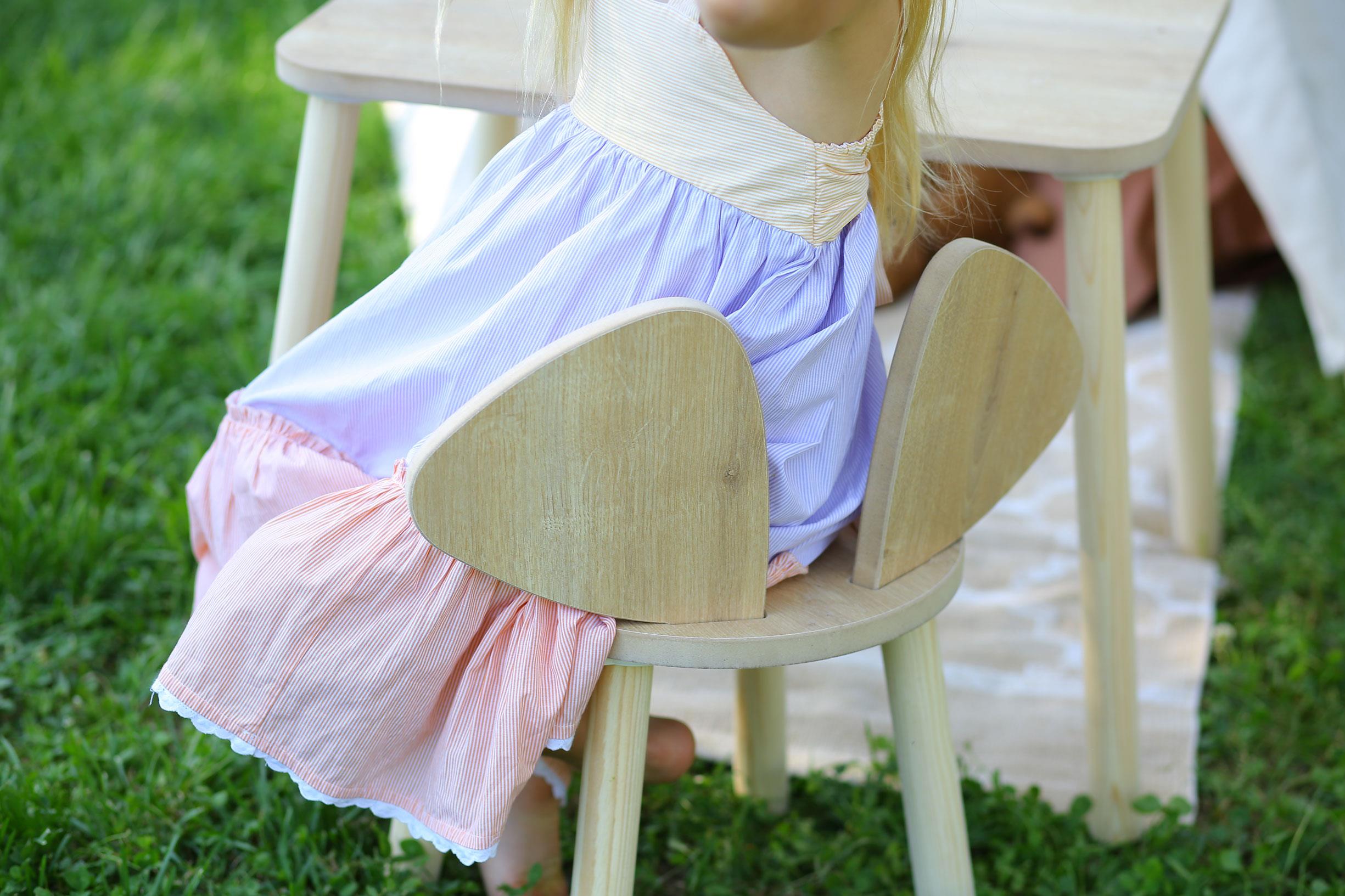 Montessori Çocuk 1 Adet Kahverengi Mickey Sandalye Montessori Çocuk 1 Adet Kahverengi Mickey Sandalye